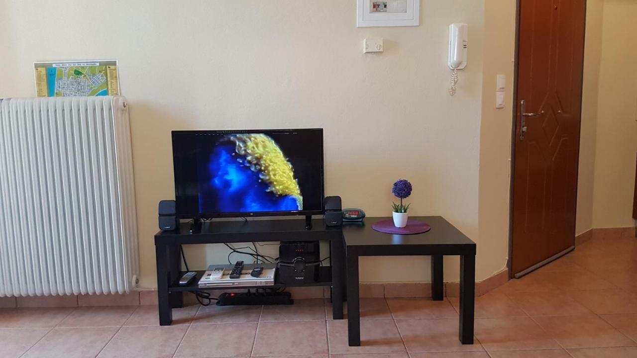 דירות Mesolóngion Cozy Loft מראה חיצוני תמונה
