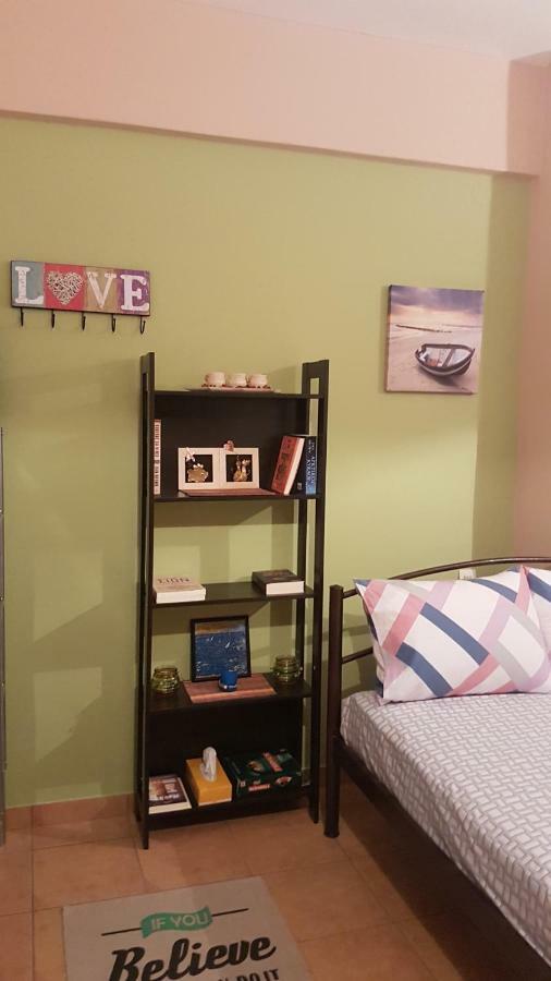 דירות Mesolóngion Cozy Loft מראה חיצוני תמונה