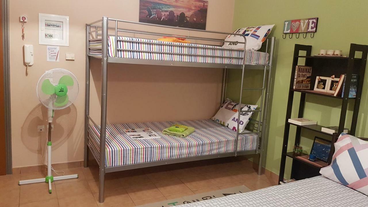 דירות Mesolóngion Cozy Loft מראה חיצוני תמונה