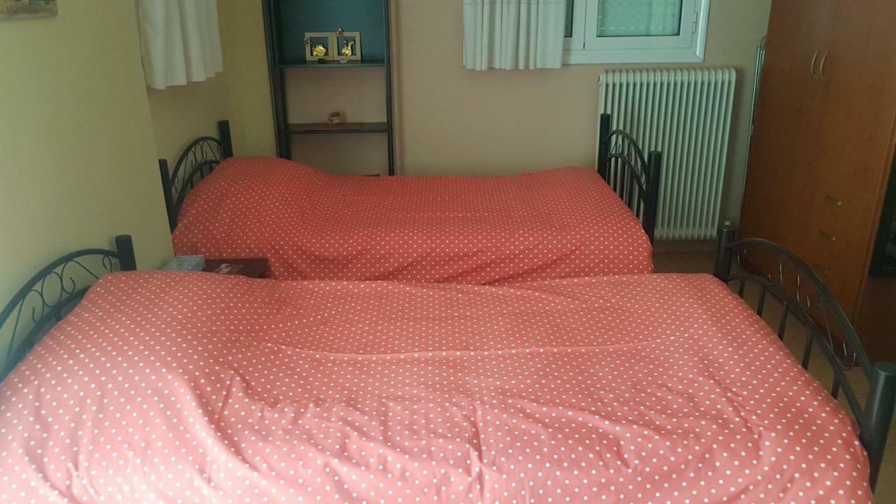 דירות Mesolóngion Cozy Loft מראה חיצוני תמונה