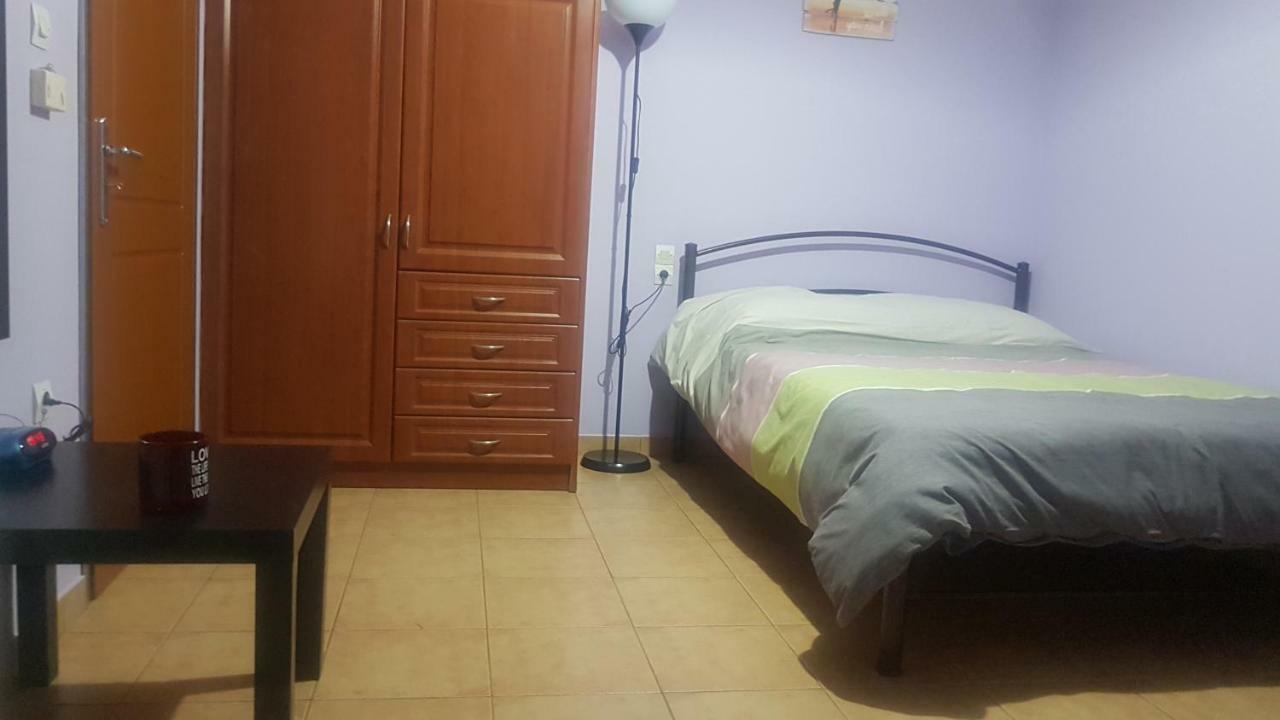 דירות Mesolóngion Cozy Loft מראה חיצוני תמונה